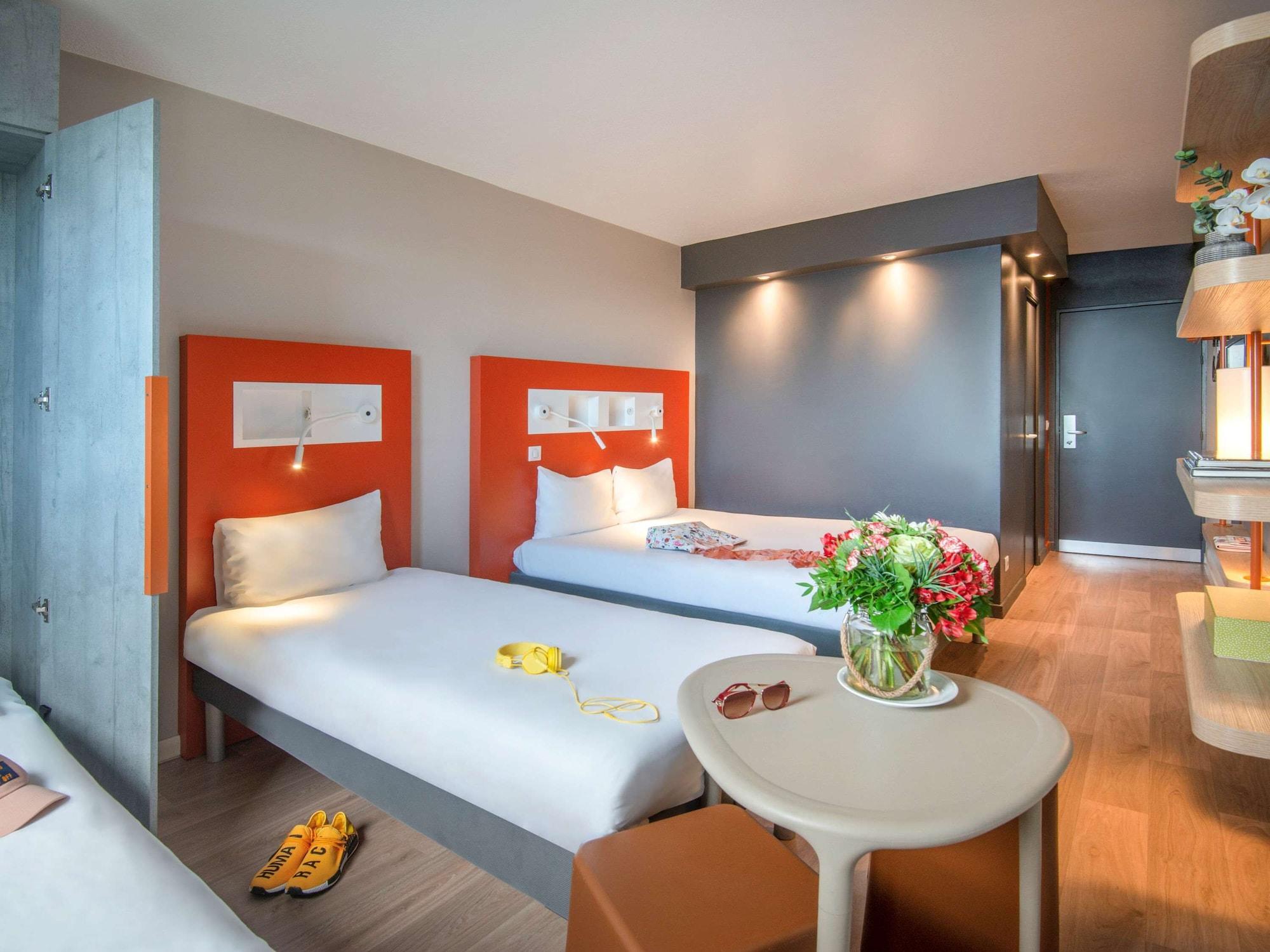 Ibis Budget Californie Lenval Hotel