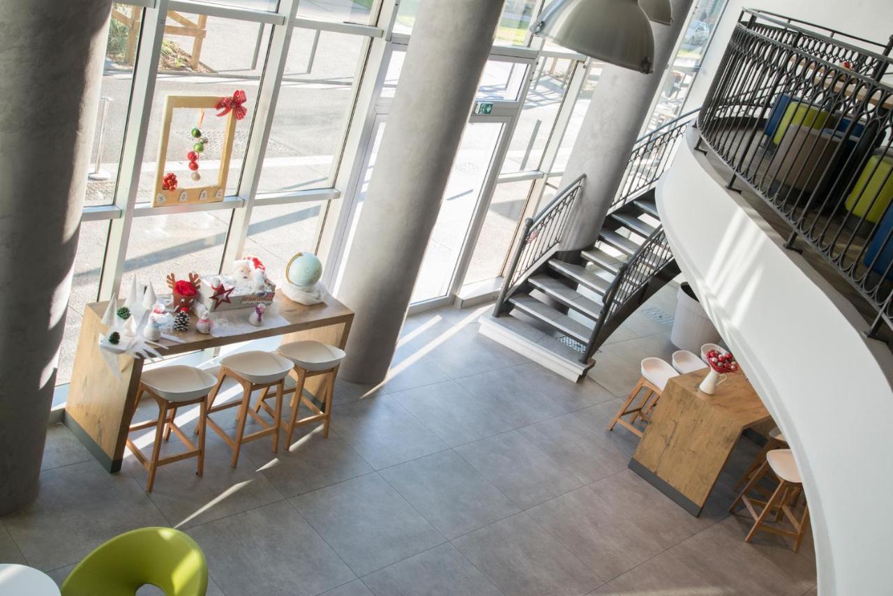 Ibis Budget Californie Lenval Hotel Nice