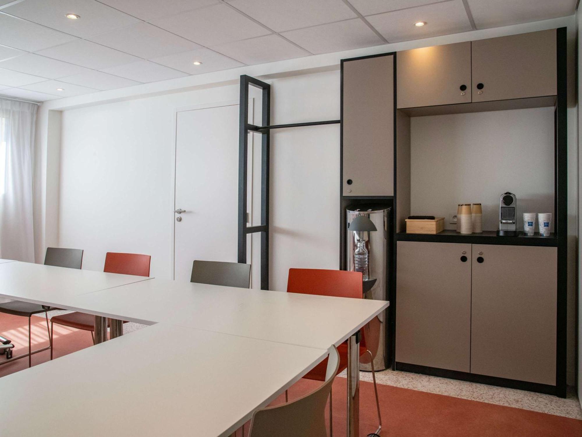 Ibis Budget Californie Lenval